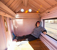 Sustainable homes for the homeless, by artist Gregory Kloehn, Design Will Save The World